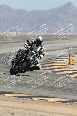 media/Oct-02-2025-Racers Edge (Thu) [[2c91cb6ab3]]/3-B Group/Session 4-Turn 12 (1pm)/